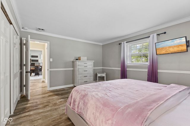 3038 Santiago Drive, Greenwood, IN 46143