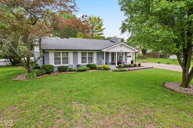 3038 Santiago Drive, Greenwood, IN 46143