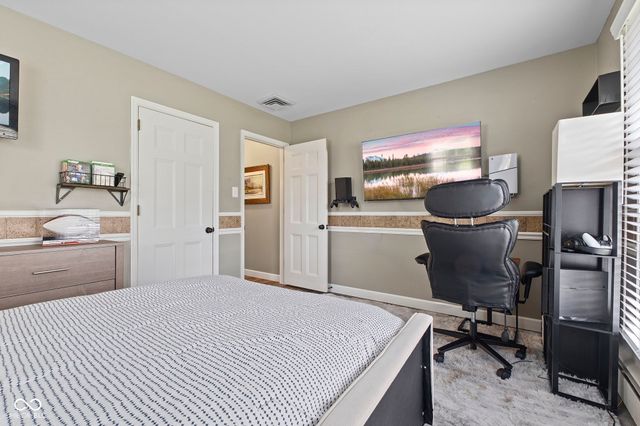 3038 Santiago Drive, Greenwood, IN 46143