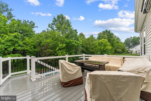 9801 THOROUGHBRED RD, Warrenton, VA 20187