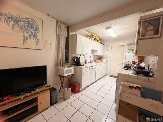 1 Mccarthy Avenue, San Francisco, CA 94134