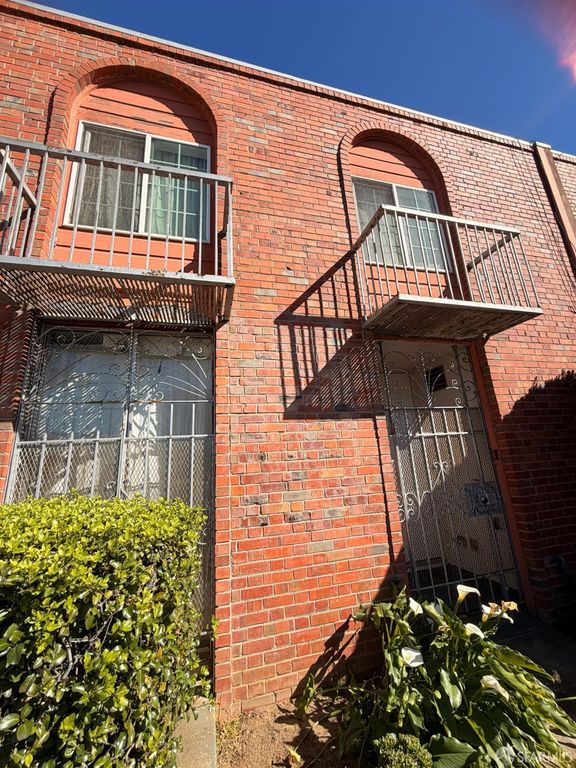 1 Mccarthy Avenue, San Francisco, CA 94134