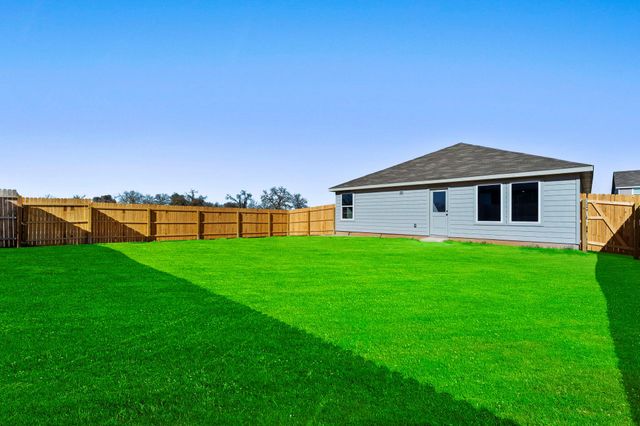 101 Ellendale PL, Fredericksburg, TX 78624