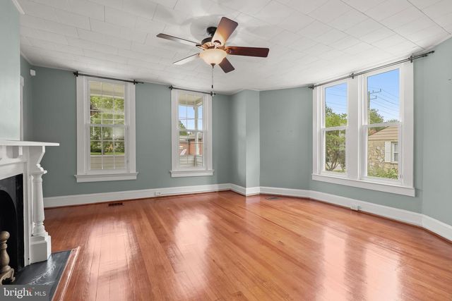 1209 LINDEN AVE, Halethorpe, MD 21227