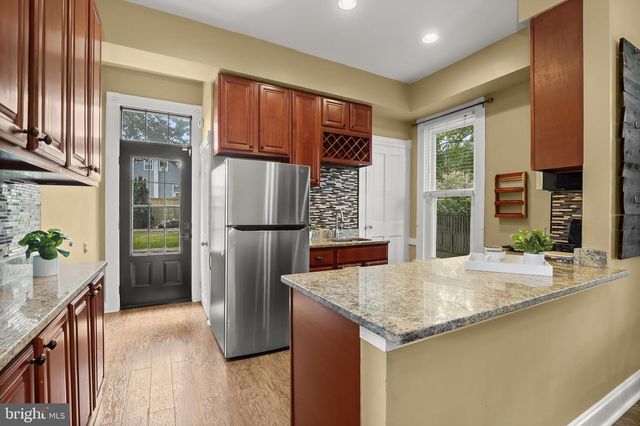 1209 LINDEN AVE, Halethorpe, MD 21227