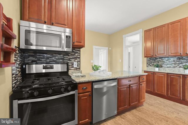 1209 LINDEN AVE, Halethorpe, MD 21227