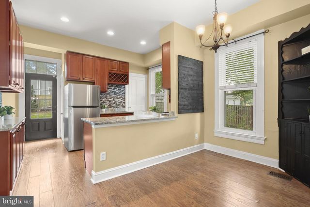 1209 LINDEN AVE, Halethorpe, MD 21227