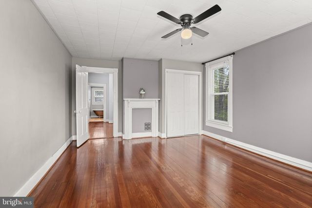 1209 LINDEN AVE, Halethorpe, MD 21227