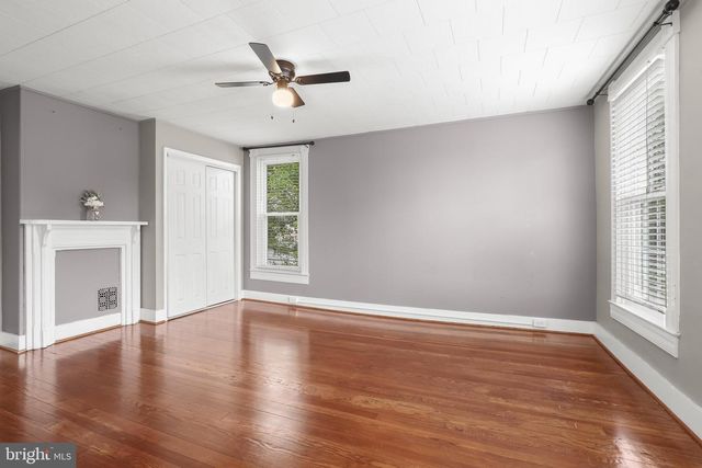 1209 LINDEN AVE, Halethorpe, MD 21227