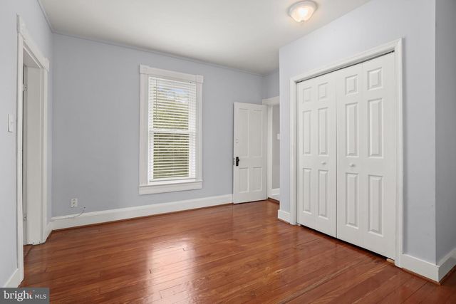 1209 LINDEN AVE, Halethorpe, MD 21227