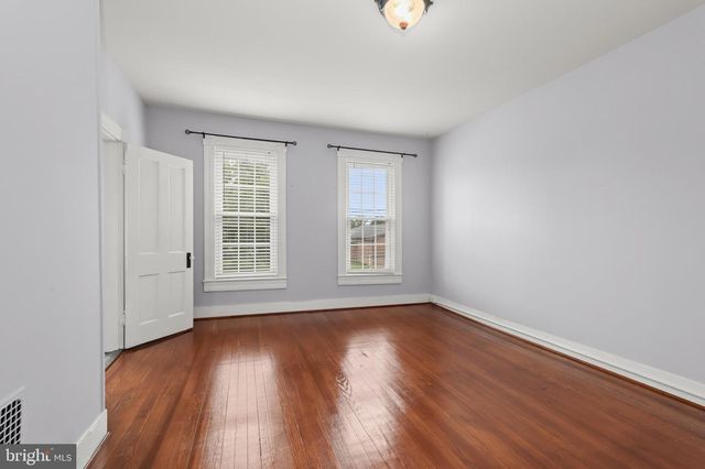 1209 LINDEN AVE, Halethorpe, MD 21227