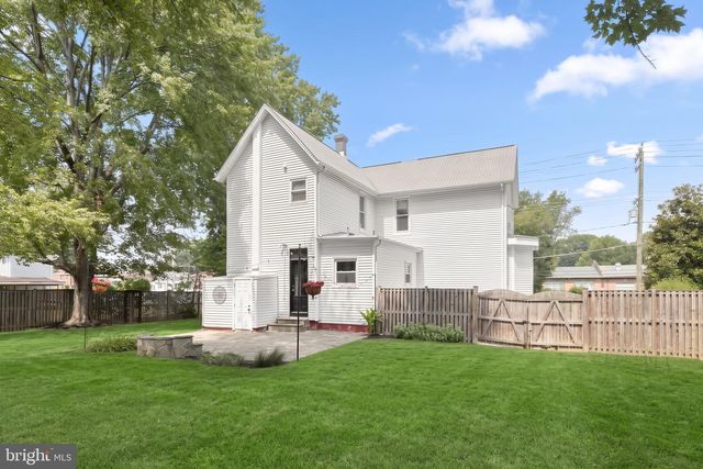 1209 LINDEN AVE, Halethorpe, MD 21227