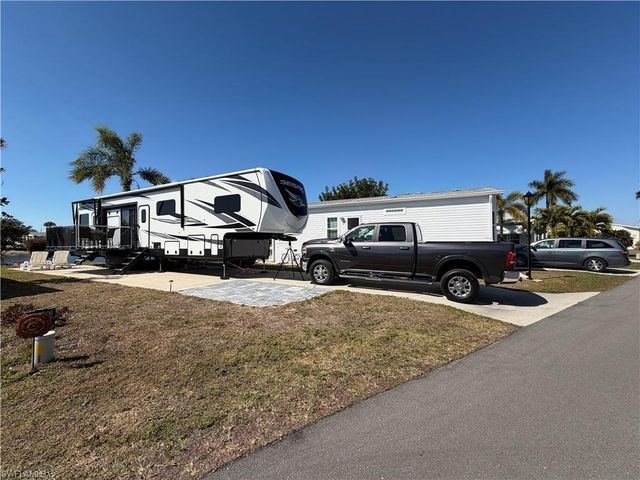 20090 Ponce De Leon DR, Estero, FL 33928