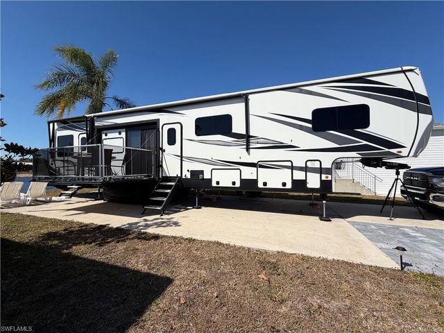 20090 Ponce De Leon DR, Estero, FL 33928