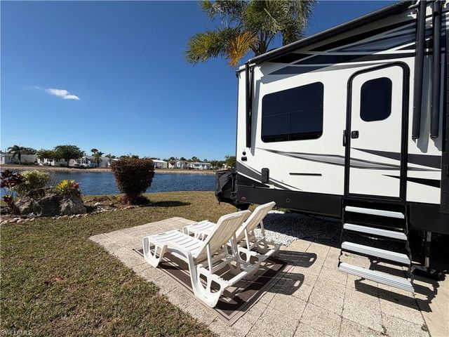 20090 Ponce De Leon DR, Estero, FL 33928