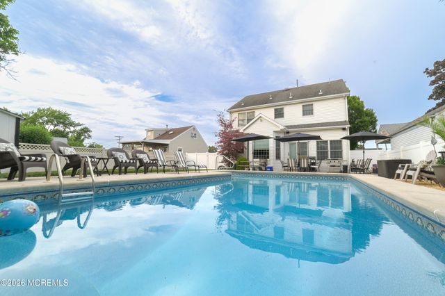 314 Beers Street, Keyport, NJ 07735