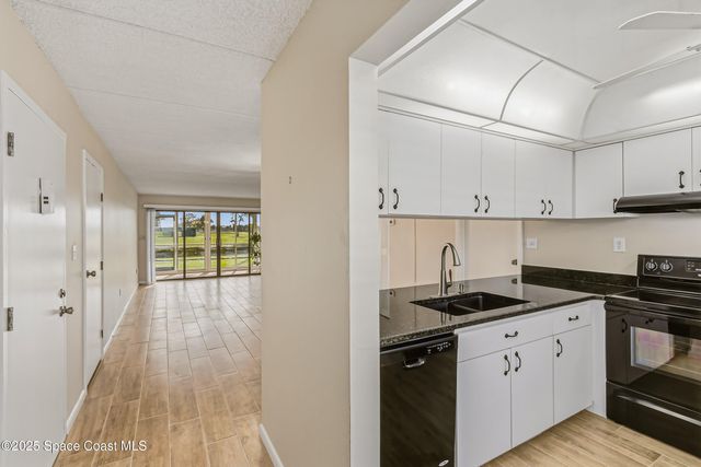 2727 N Wickham Road 104-11, Melbourne, FL 32935