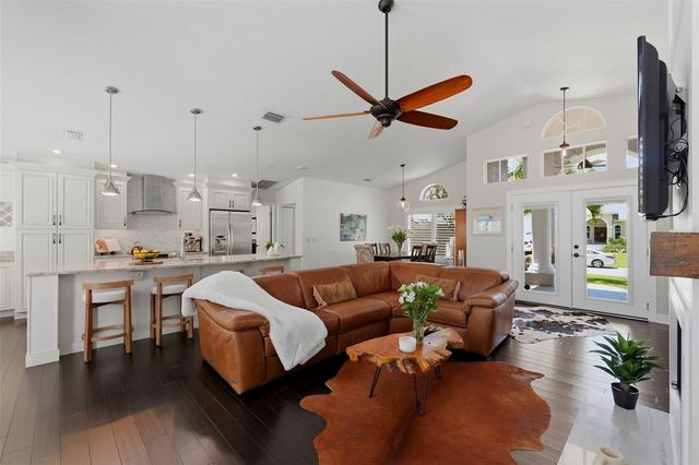 631 DE SOTO DRIVE, Tierra Verde, FL 33715