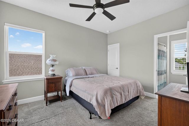 6256 Woodhaven Village Drive, Port Orange, FL 32128