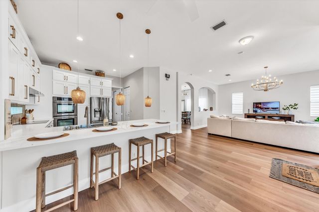 1070 Grove Park Circle, Boynton Beach, FL 33436