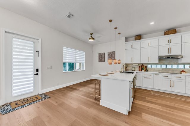 1070 Grove Park Circle, Boynton Beach, FL 33436