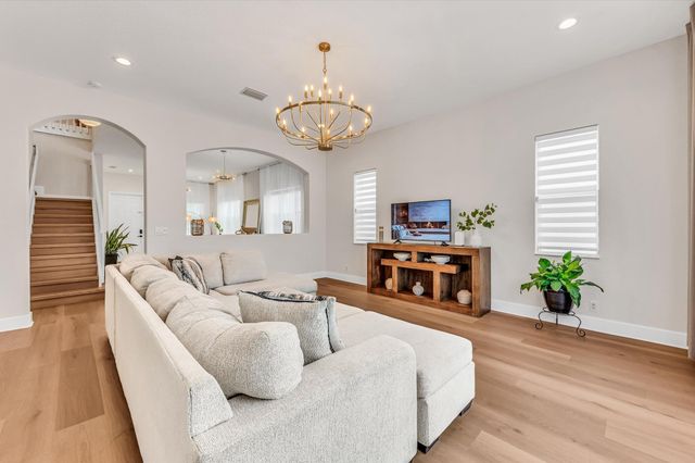1070 Grove Park Circle, Boynton Beach, FL 33436