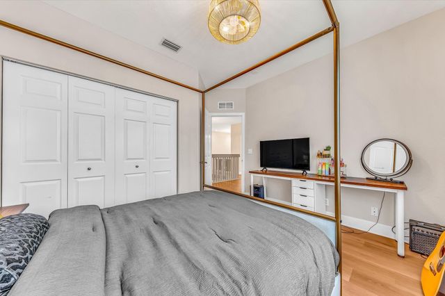 1070 Grove Park Circle, Boynton Beach, FL 33436