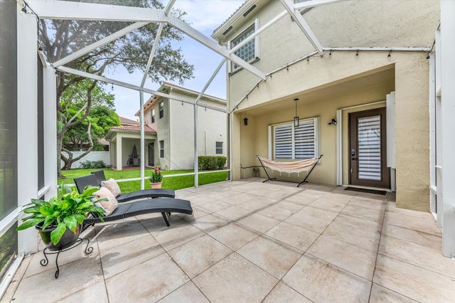1070 Grove Park Circle, Boynton Beach, FL 33436