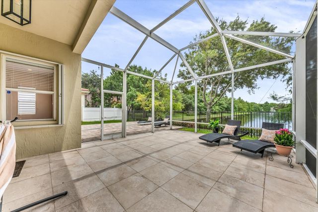 1070 Grove Park Circle, Boynton Beach, FL 33436