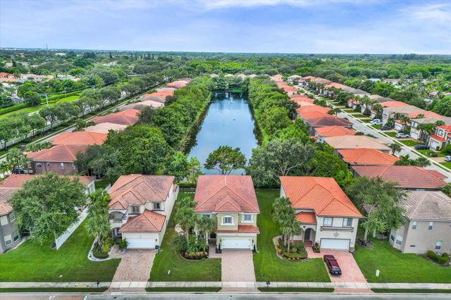 1070 Grove Park Circle, Boynton Beach, FL 33436