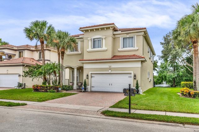 1070 Grove Park Circle, Boynton Beach, FL 33436