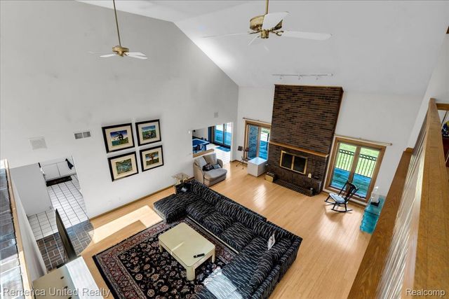 2457 Spring Lake Lane Lane, Brighton Township, MI 48114