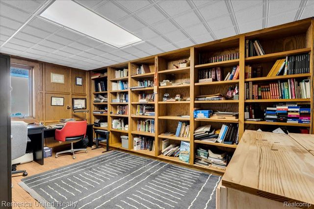 2457 Spring Lake Lane Lane, Brighton Township, MI 48114