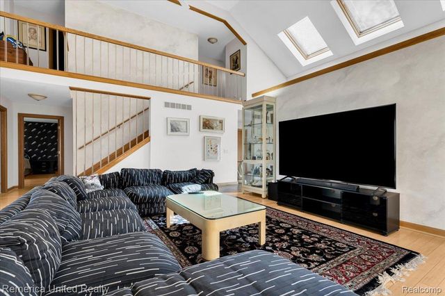 2457 Spring Lake Lane Lane, Brighton Township, MI 48114