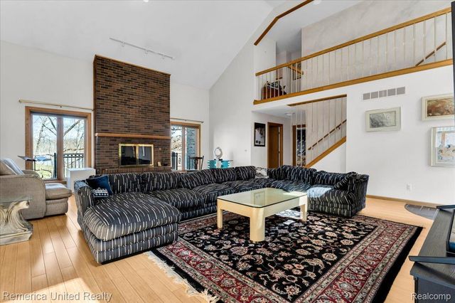 2457 Spring Lake Lane Lane, Brighton Township, MI 48114