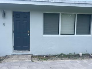 1135 NE 15th Avenue 4, Fort Lauderdale, FL 33304