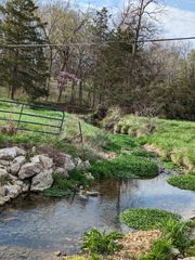 5786 North Farm Road 249, Strafford, MO 65757