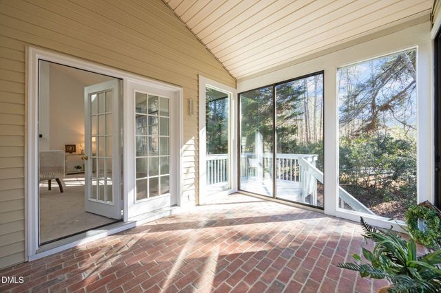 444 Crossvine Close, Pittsboro, NC 27312