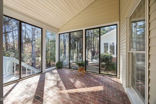 444 Crossvine Close, Pittsboro, NC 27312