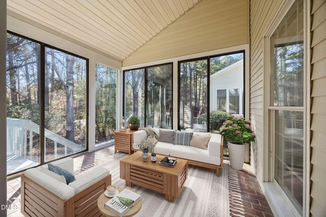 444 Crossvine Close, Pittsboro, NC 27312