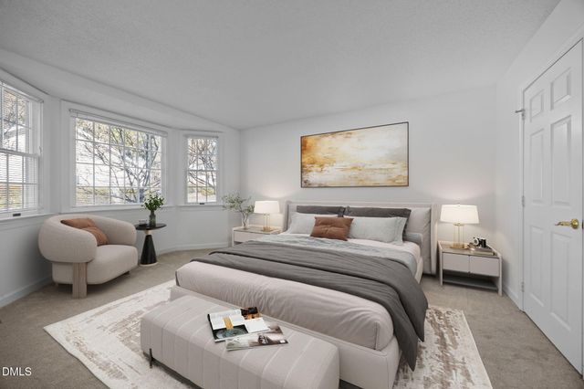 444 Crossvine Close, Pittsboro, NC 27312