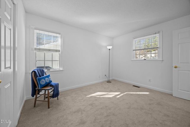 444 Crossvine Close, Pittsboro, NC 27312