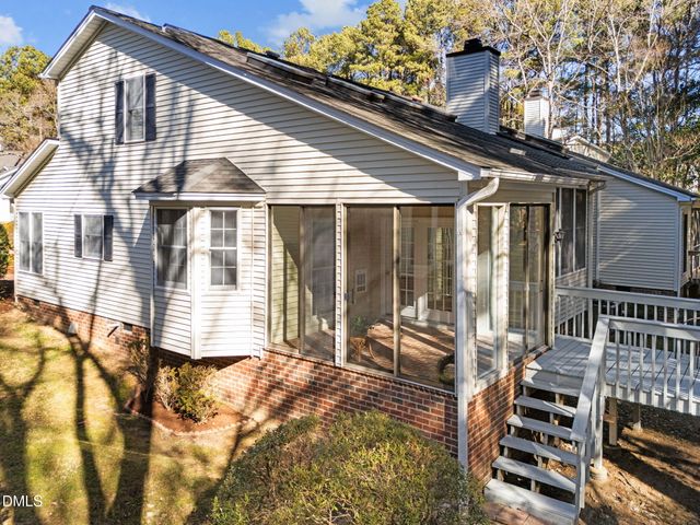 444 Crossvine Close, Pittsboro, NC 27312