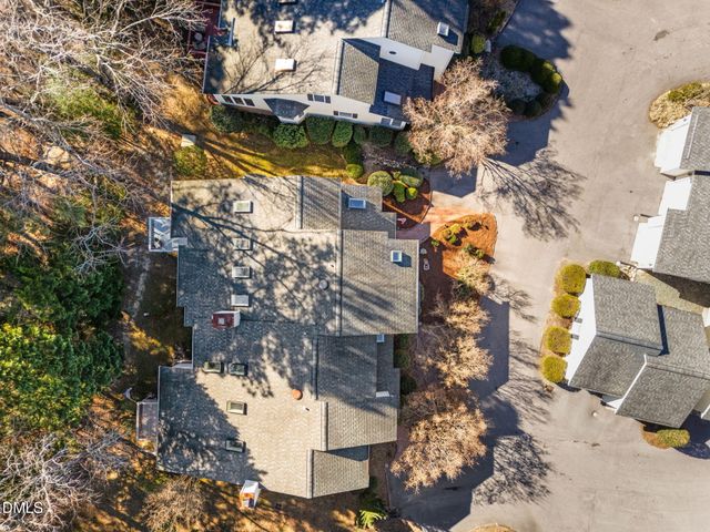 444 Crossvine Close, Pittsboro, NC 27312