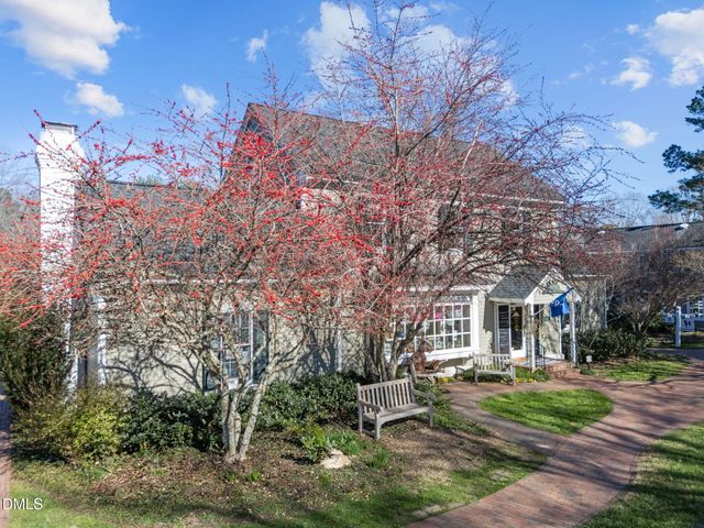 444 Crossvine Close, Pittsboro, NC 27312