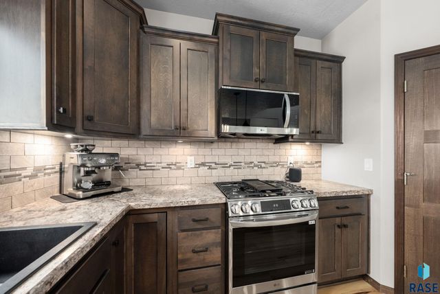 4417 W Delafield Cir Circle, Sioux Falls, SD 57108