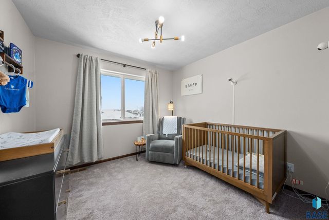 4417 W Delafield Cir Circle, Sioux Falls, SD 57108