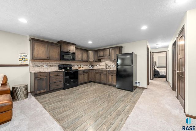 4417 W Delafield Cir Circle, Sioux Falls, SD 57108