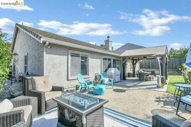 1129 Prewett Ranch Dr, Antioch, CA 94531