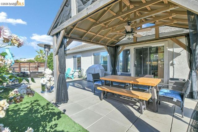 1129 Prewett Ranch Dr, Antioch, CA 94531